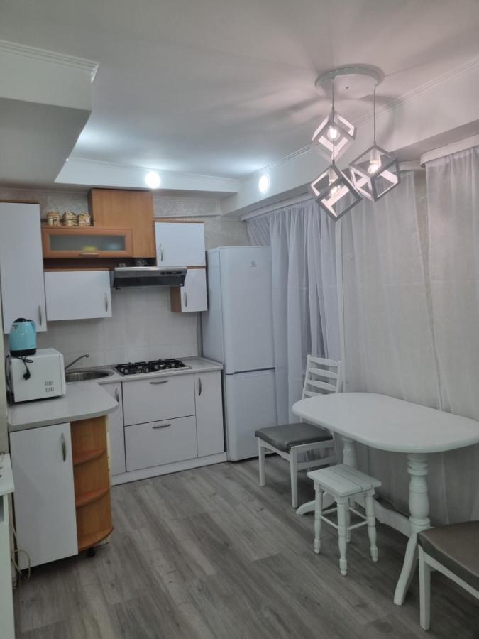 White Apartament Krementsjuk Eksteriør bilde